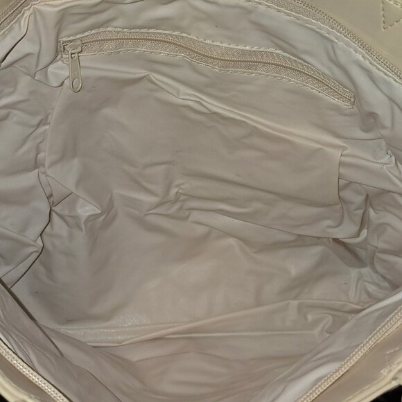 Vintage 1980s Gitano Accessories Off White Quilted Vegan Leather Shoulder Bag To - Picture 3 of 5